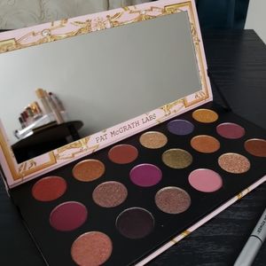 Celestial Divinity Palette Pat McGrath